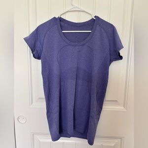 Lululemon swiftly top